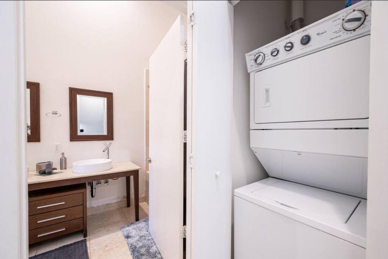 Beautiful One Bedroom Condo 16Ft Ceilings At The W Miami Exterior photo